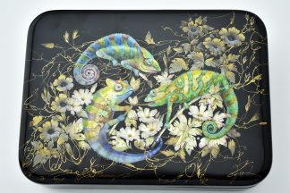 PHOENIX LACQUER ART CHAMELEONS FOUNTAIN PEN IN LARGE HAND PAINTED BOX