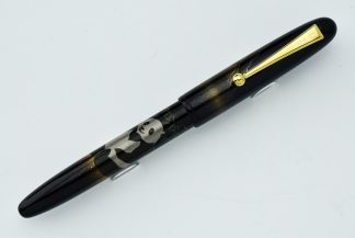 NEW NAMIKI 1998 YUKARI MAKI-E PANDA LIMITED EDITION OF 700 FOUNTAIN PEN